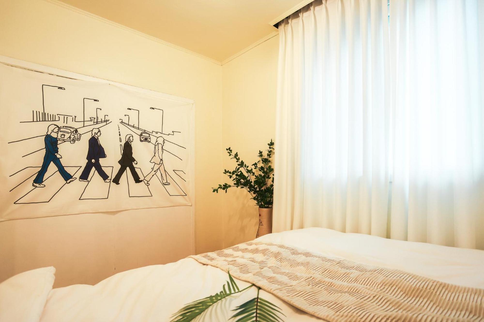 Travel And Live In A Sunny House Up To 10 Hongdae