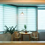 Travel And Live In A Sunny House Up To 10 Hongdae